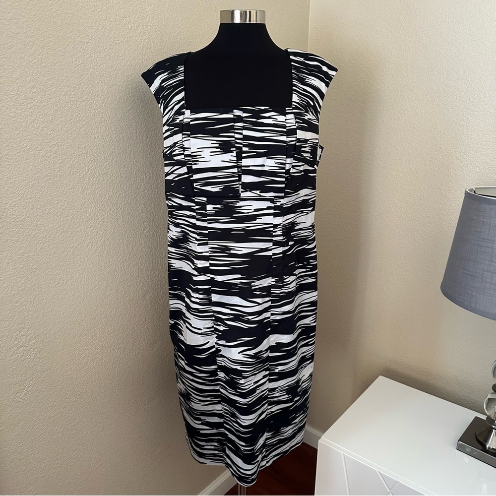 Calvin Klein Cap Sleeve Black White Midi Dress Size 14W
